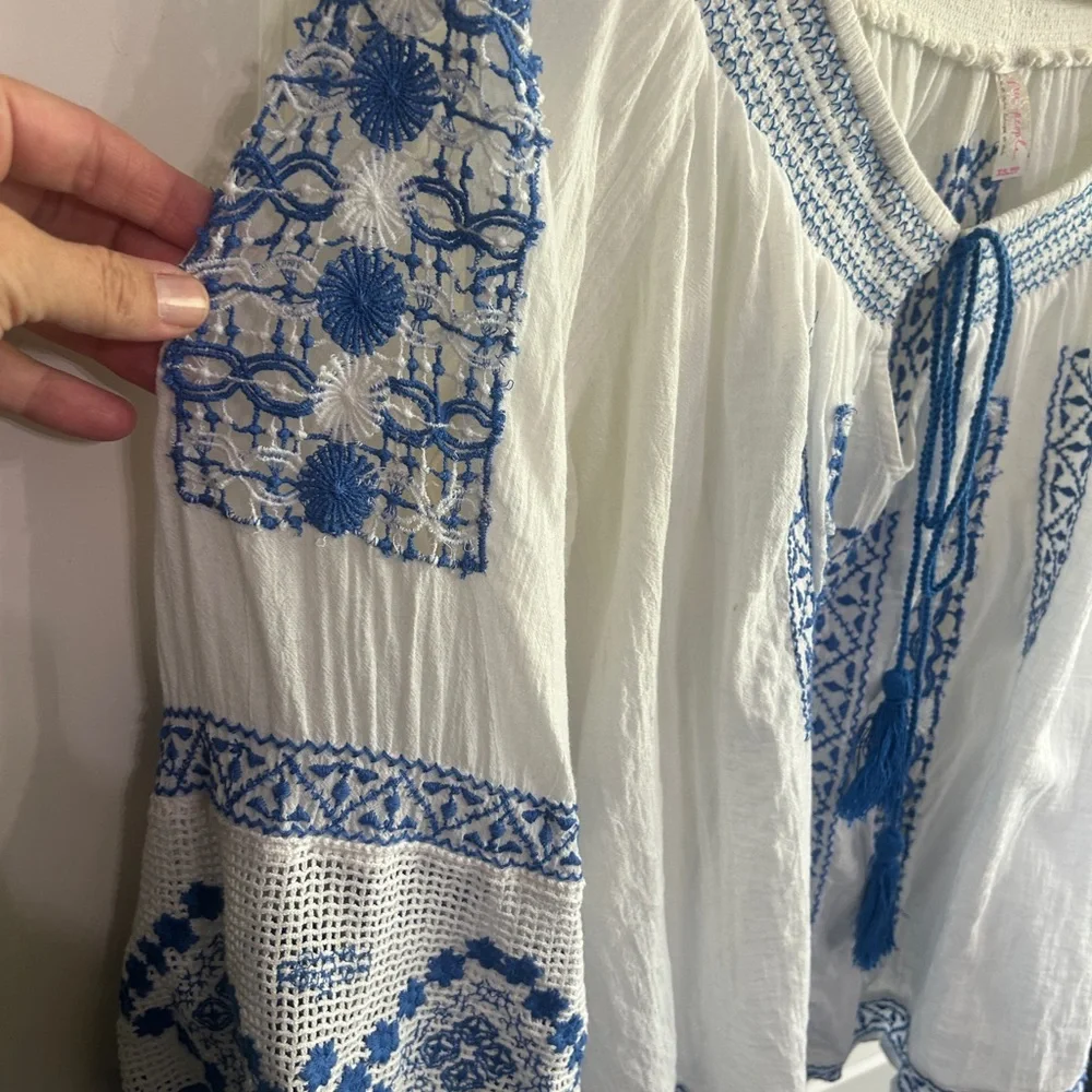 Free People White and Blue Embroidered Blouse - Picture 4 of 12